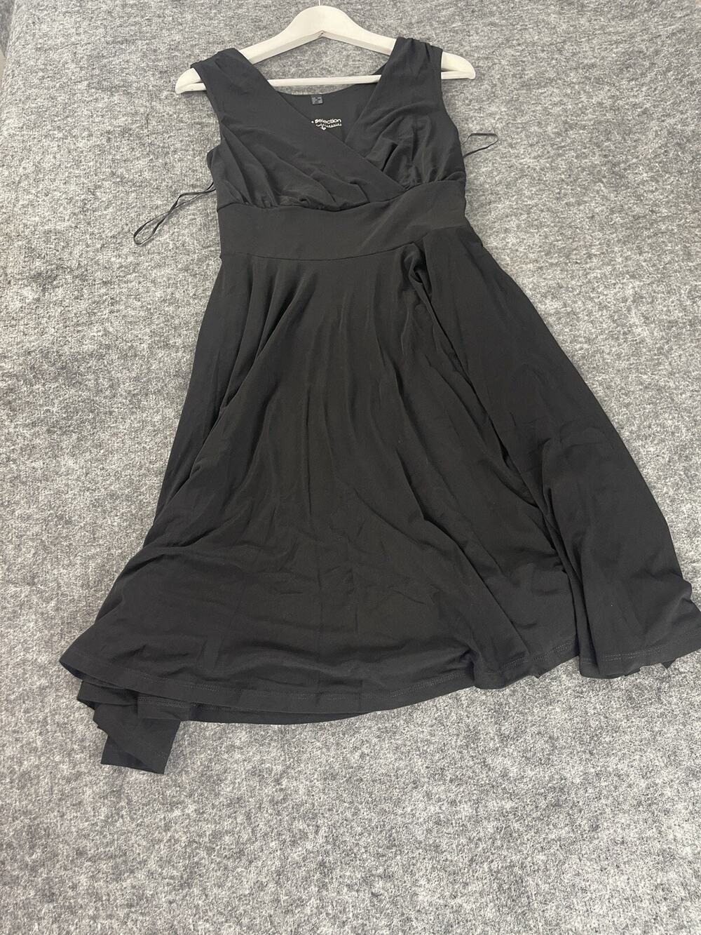 Bonprix A Line Dress Womens Small Black Swing Sleeveless V Neck N232